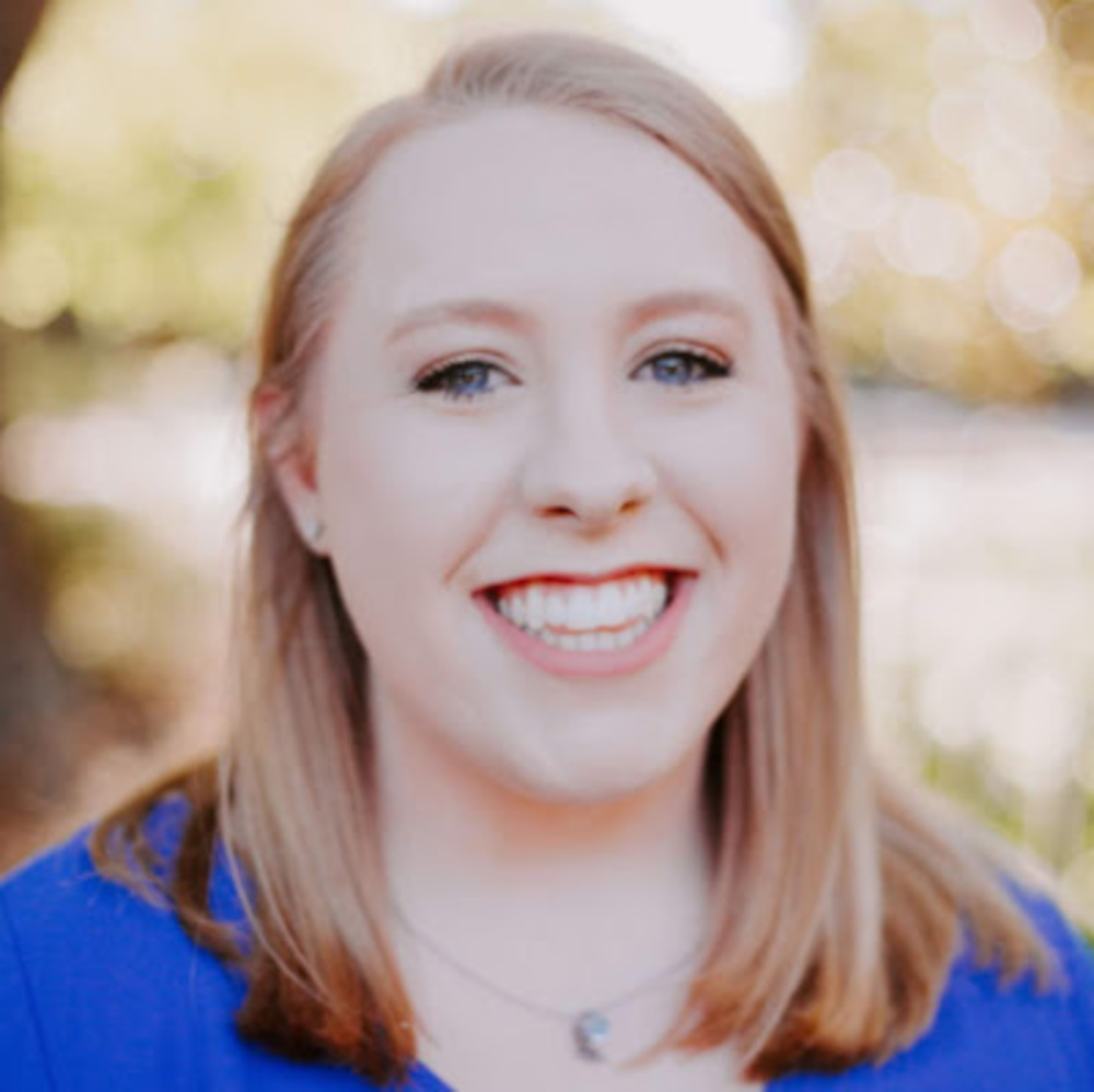 Meet your Posher, Caitie